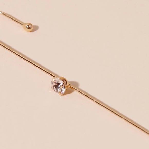 ⚜️𝟯𝟬%𝗢𝗙𝗙 𝗯𝘂𝗻𝗱𝗹𝗲𝘀 𝟯+⚜️ NEW Simple Rhinestone Ear Hook - Picture 4 of 9